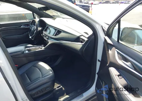 2022 Buick Enclave Awd Premium z USA, uszkodzony, nr VIN 5GAEVBKW6NJ131716